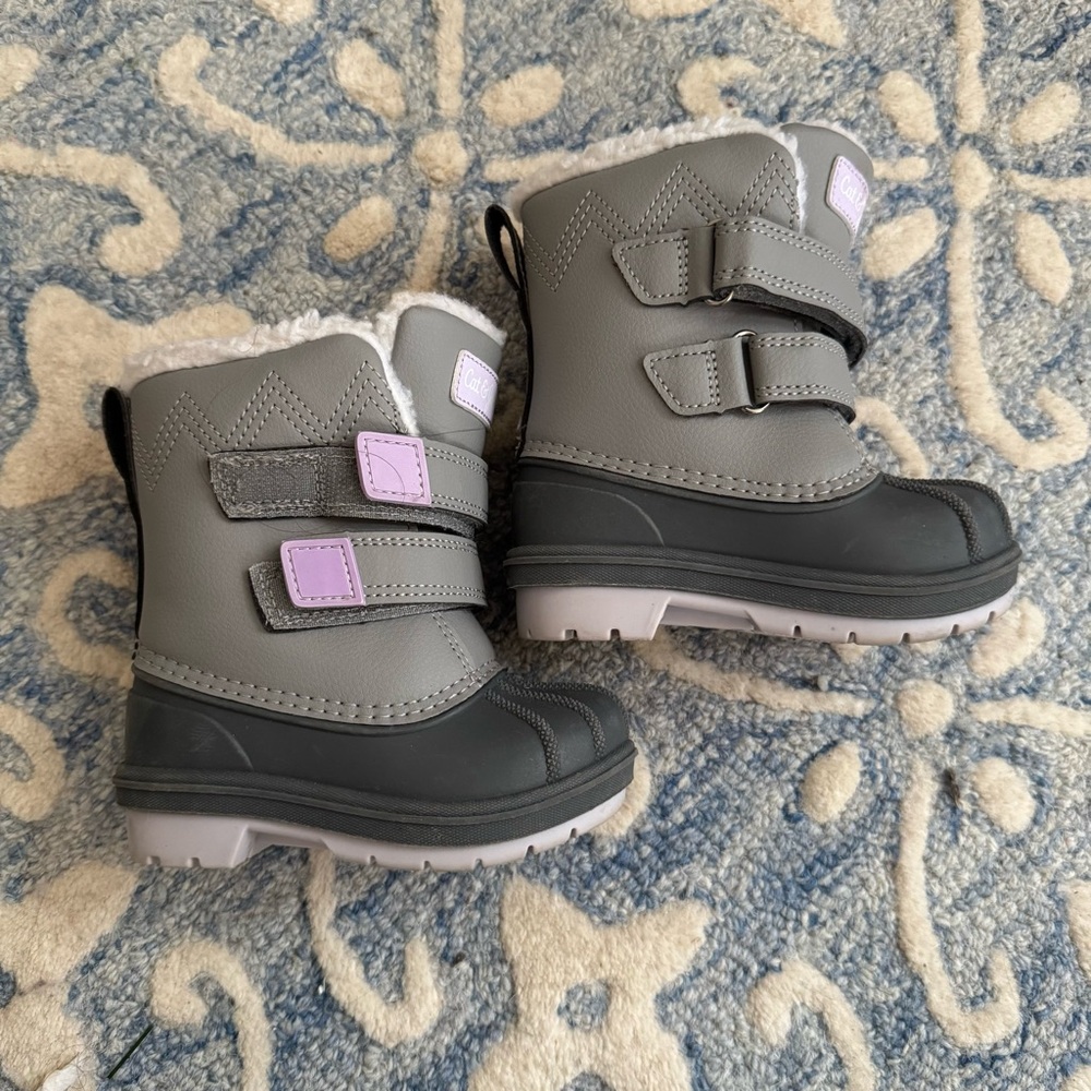 Cat & Jack Gray and Purple Kids Snow Boots